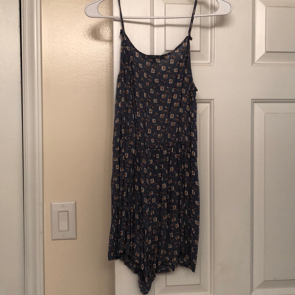 Romper - Picture 5 of 5